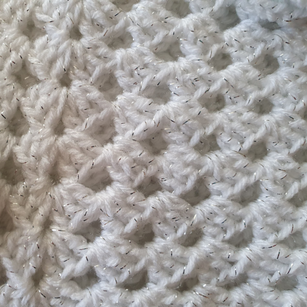 SilverdustUK Crochet Poncho& Hat White Silver Sparkle Close