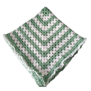 SilverdustUK Crochet Blanket & Giraffe Gift Set Green-White 4