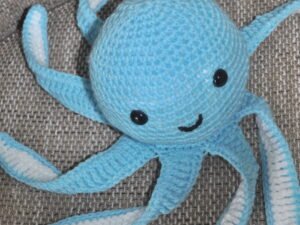 Crochet Octopus Toy | Blue /White