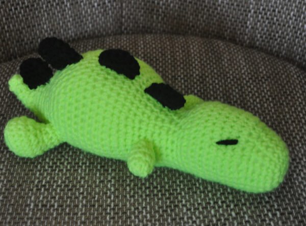 Crochet Sleepy Dinosaur Toy | Black/Green