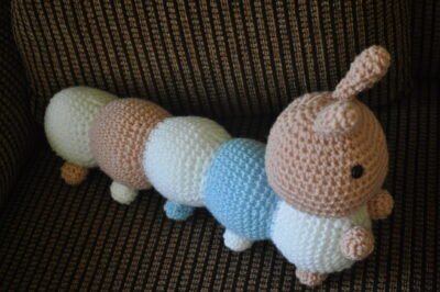 Caterpillar |white blue dusky pink