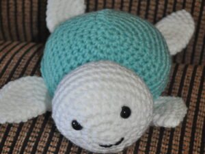 Crochet Turtle Toy | White/Cloud Blue
