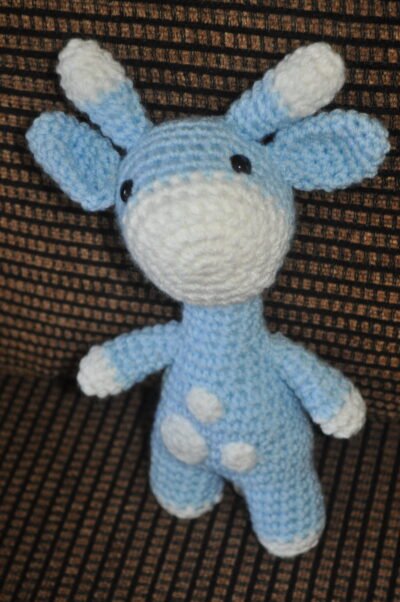 Giraffe/baby blue